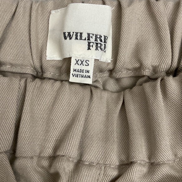 Aritzia Shorts - Picture 3 of 3